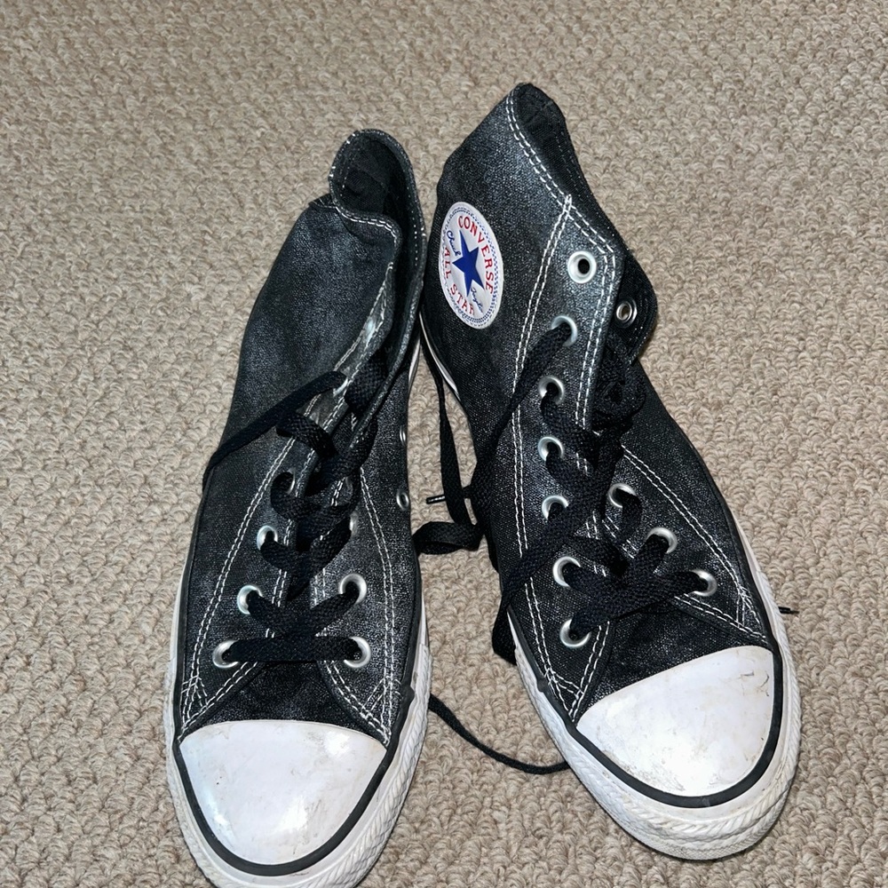 ✨Moving Sale✨ Converse Dark Grey and White High-Top Sneakers